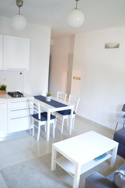 Apartments Villa Alba Porec Exterior photo