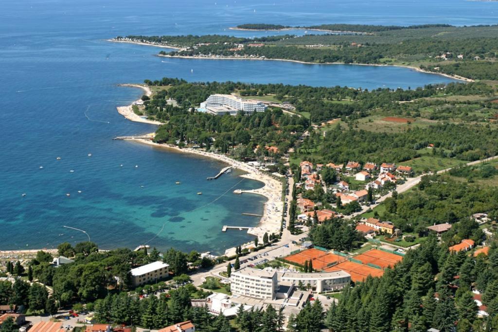 Apartments Villa Alba Porec Exterior photo